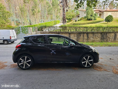 Peugeot 208 e-HDi 92 Stop&Start Allure