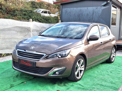 Peugeot 308 1.6 BlueHDi Allure J17