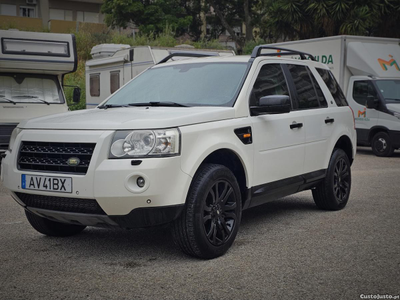 Land Rover Freelander II 2.2TD4 c/ 160 cvs