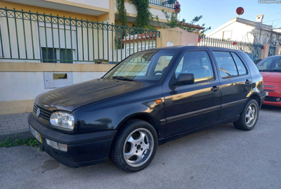 VW Golf 1.9 TDI 90cv