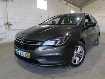 Opel Astra 1.6 CDTI Business Ed