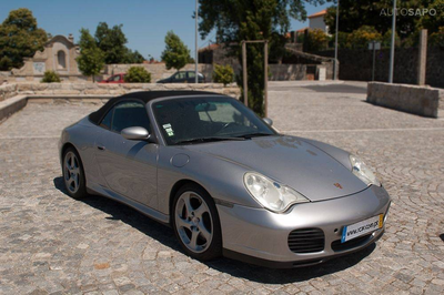 Porsche 911 911 Carrera 4S