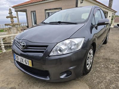 Toyota Auris 1.4 d4d