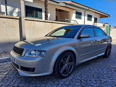 Audi A4 3.0i GPL 220CV Imaculado