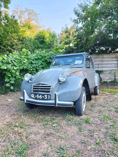 Citroën 2CV versão antiga