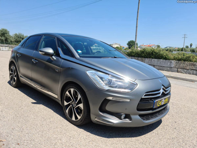 Citroën DS5 2.0 HDi Hybrid4 Sport