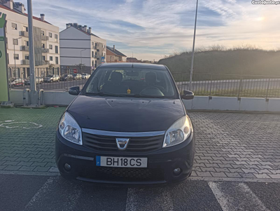 Dacia Sandero 2012