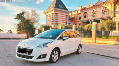 Peugeot 5008 1.6 EHDI Sport