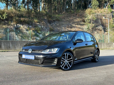 Volkswagen Golf 2.0 TDi GTD