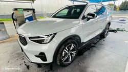 Volvo XC 40 1.5 T2 Plus Dark Auto