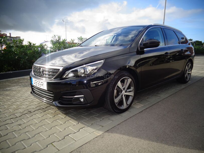 Peugeot 308 1.5 BlueHDi Allure Pack