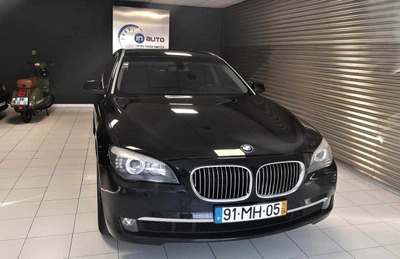 BMW Série 7 740Li, Cx. A., 326 CV