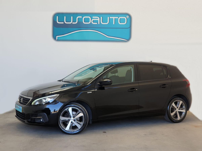 Peugeot 308 1.5 BlueHDi Style J17