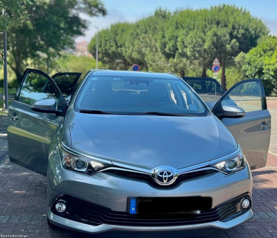 Toyota Auris 1.2T Comfort+Pack Sport