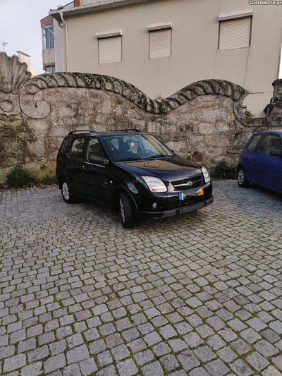 Suzuki Ignis 1.328 95cv