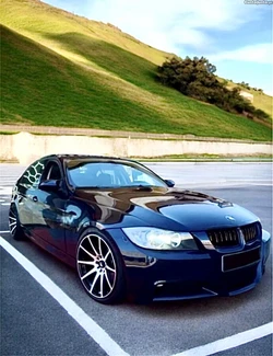 BMW 320 E90