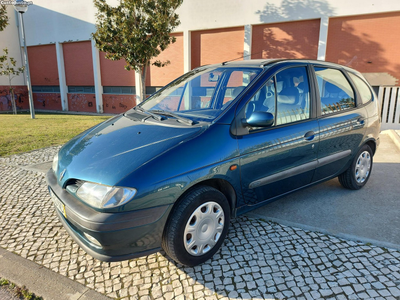 Renault Scénic 1.6i 16v