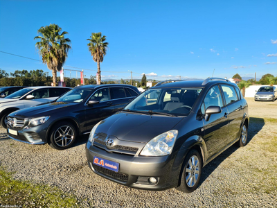 Toyota Verso 1.6 VVT-i 110cv