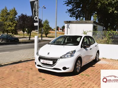 Peugeot 208 1.4 HDi