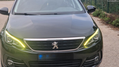 Peugeot 308 Allure Eat6