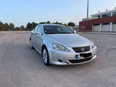 Lexus IS 220 Nacional D GPS