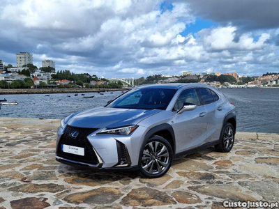 Lexus NX UX 250h Sport