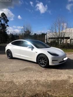 Tesla Model 3 Long Range AWD Dual Motor