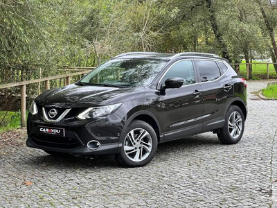 Nissan Qashqai 1.5 dCi Tekna Premium Pele