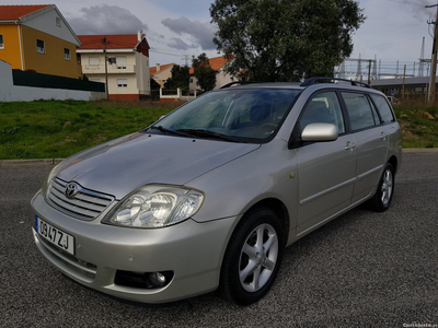 Toyota Corolla SW 1.4 D4D 90cv GPS Câmara Traseira