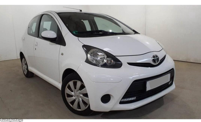 Toyota Aygo 1.0i Automático