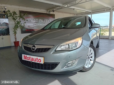 Opel Astra Sports Tourer 1.7 CDTi Cosmo