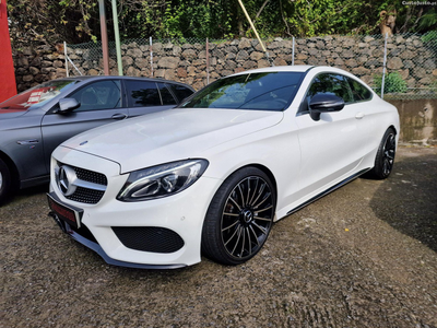 Mercedes-Benz C 250 D COUPE AMG LINE AUTOMÁTICO 204CV