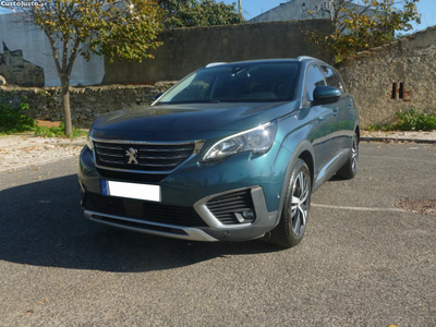 Peugeot 5008 1.6 Blue Hdi Allure 7 Lug Auto