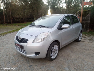 Toyota Yaris 1.0 VVT-i