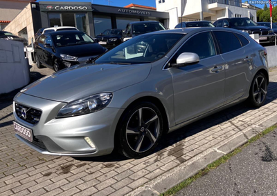 Volvo V40 D2 R-Desing