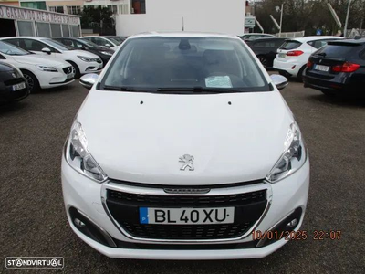 Peugeot 208 1.5 BlueHDi Active