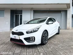 Kia Ceed S Coupé 1.6 T-GDi GT Top