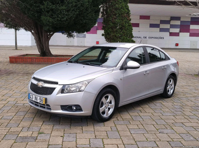 Chevrolet Cruze LS 1.6i 113cv (72.000km)