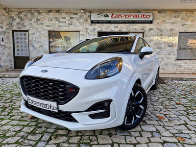 Ford Puma 1.0 EcoBoosT Hybrid ST-LINE