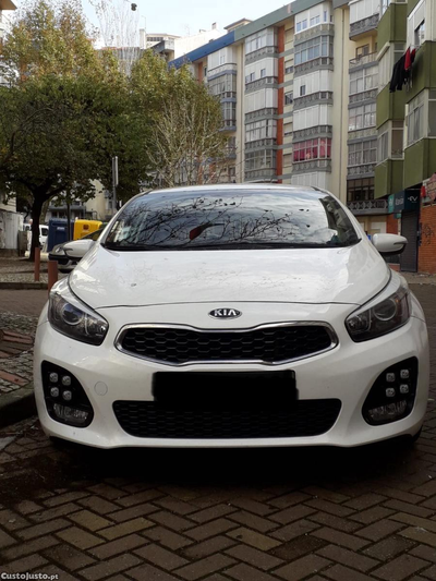 Kia Ceed Ceed GT Line Coupe