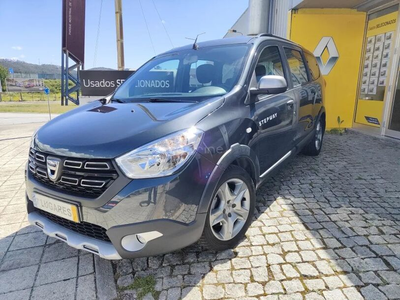 Dacia Lodgy 1.3 TCe Stepway 7L