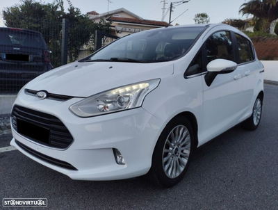 Ford B-Max 1.0 EcoBoost Titanium