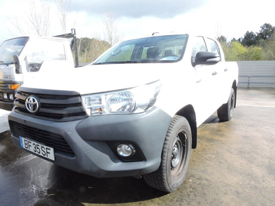 Toyota Hilux 4WD CD