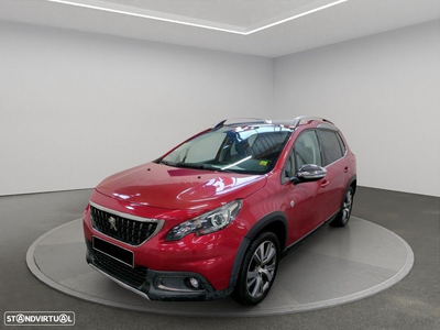 Peugeot 2008 1.2 PureTech Crossway