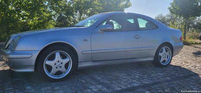 Mercedes-Benz CLK 230 sport