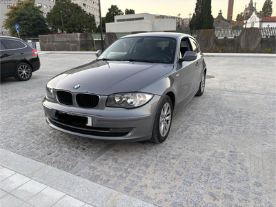 BMW 118 E87