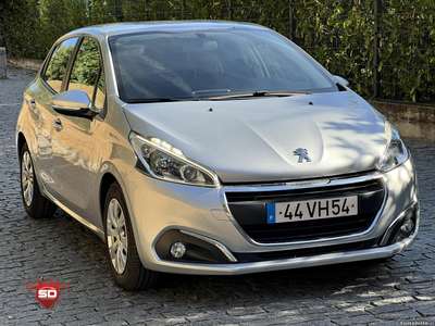 Peugeot 208 1.6 HDI STYLE