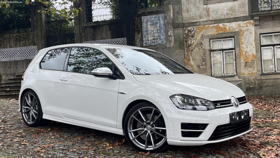 VW Golf R 2.0tsi 4motion