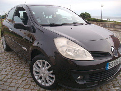 Renault Clio 1.5 DCI (RIPCURL) Impecável