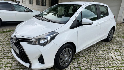 Toyota Yaris 1.0 VVT-i Comfort+AC de 2016